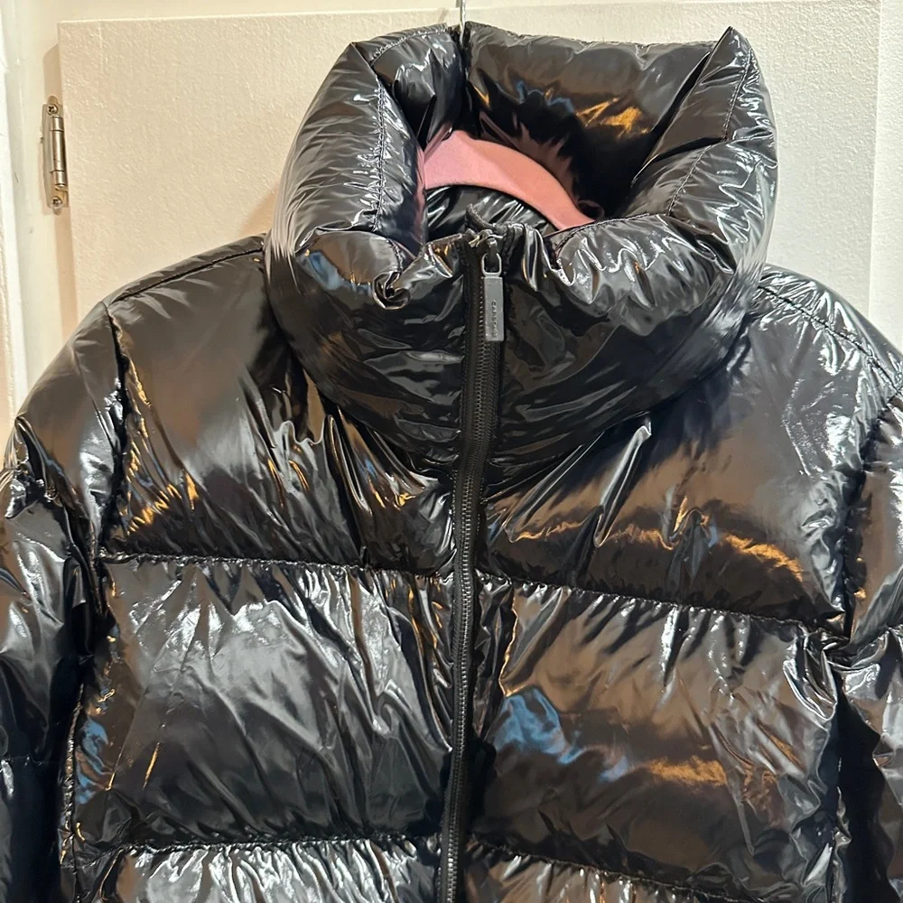 Carbon38 Shiny Black Takara Shine Puffer Jacket Medium - Picture 7 of 15